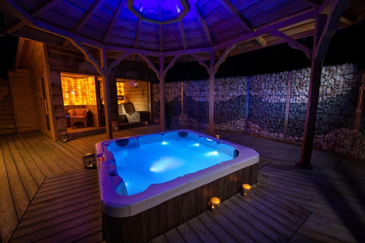 Domaine Du Haut Jardin Hotel & Chalets Spa Prive Rehaupal Exterior foto